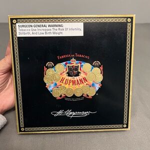 VTG H. Upmann Brand 5 Cigar Holding Box Wood 7x7x1.5”